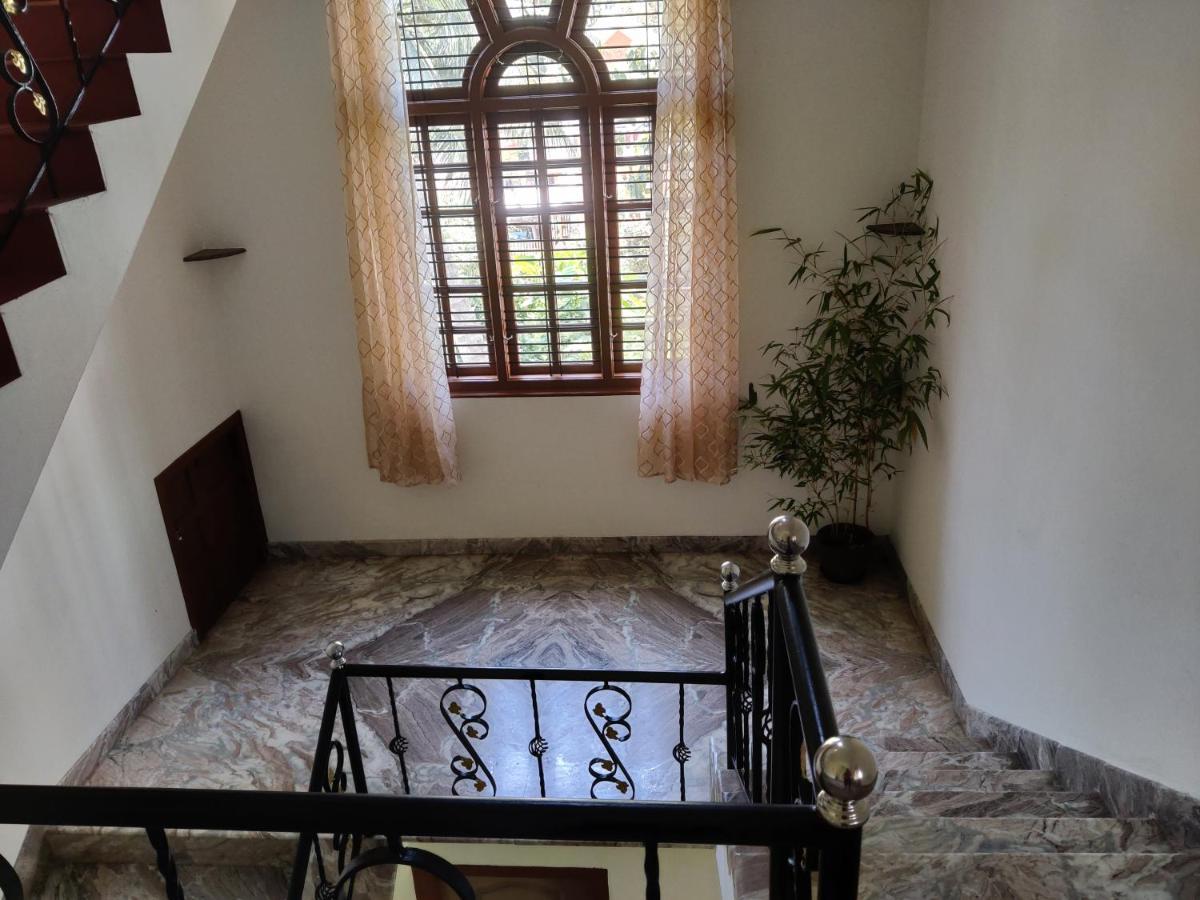 Spacious 3-Bedroom Private Villa In Mangalore - Ideal Getaway For Family And Friends エクステリア 写真