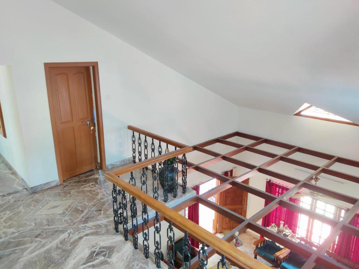 Spacious 3-Bedroom Private Villa In Mangalore - Ideal Getaway For Family And Friends エクステリア 写真