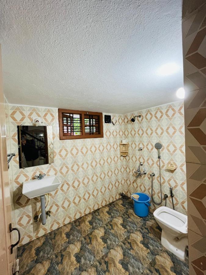 Spacious 3-Bedroom Private Villa In Mangalore - Ideal Getaway For Family And Friends エクステリア 写真