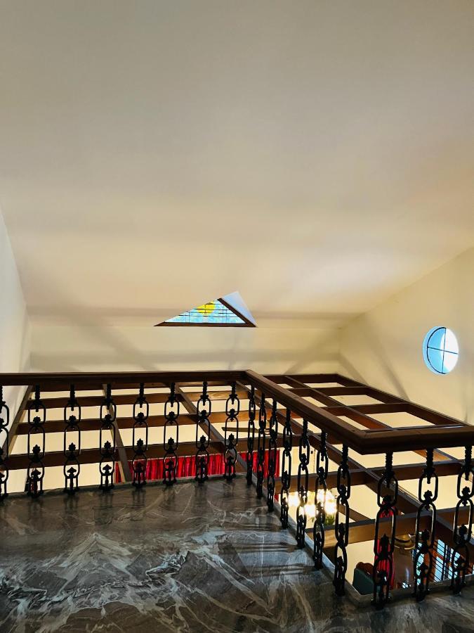 Spacious 3-Bedroom Private Villa In Mangalore - Ideal Getaway For Family And Friends エクステリア 写真