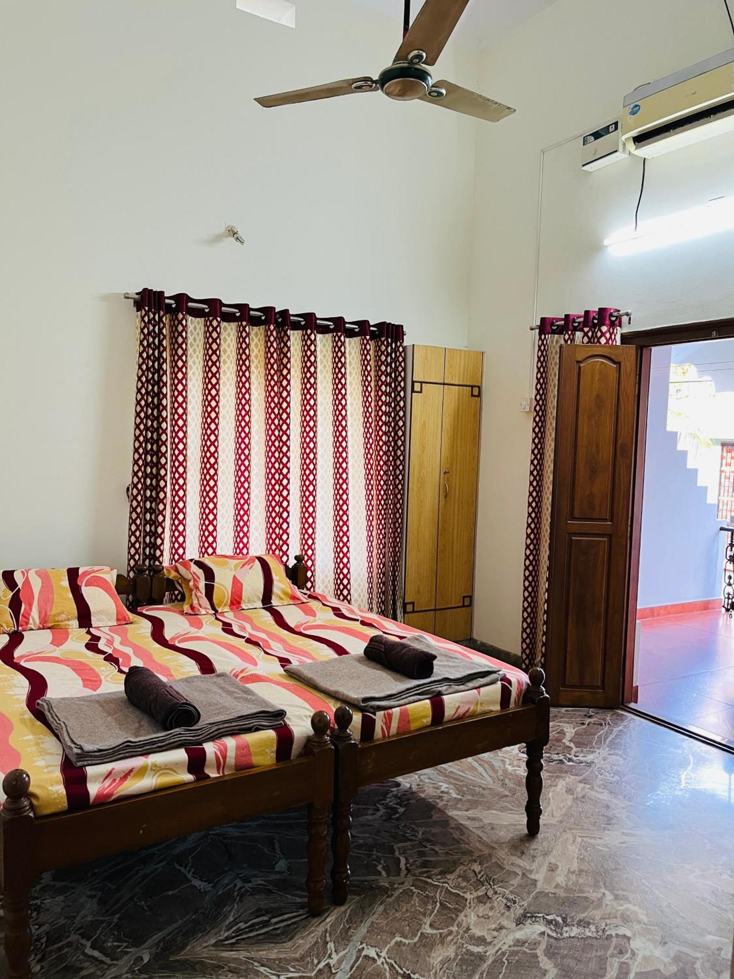 Spacious 3-Bedroom Private Villa In Mangalore - Ideal Getaway For Family And Friends エクステリア 写真