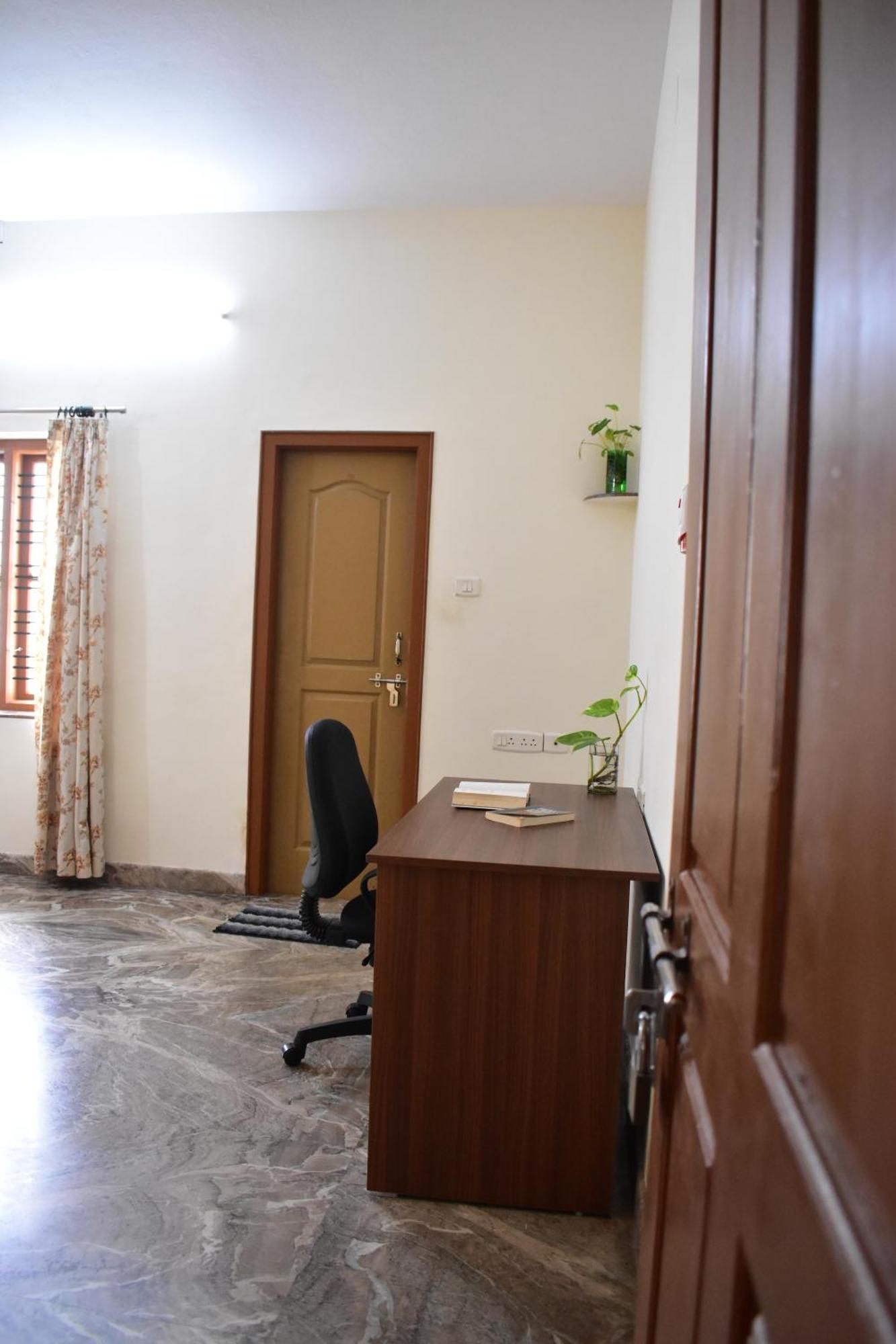 Spacious 3-Bedroom Private Villa In Mangalore - Ideal Getaway For Family And Friends エクステリア 写真
